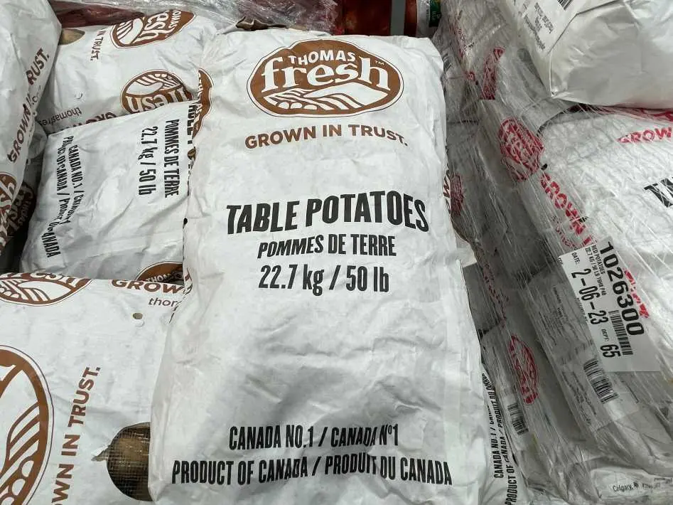LARGE RUSSET POTATOES PRODUCT OF CANADA CANADA NO. 1 - Costco Canada (ITM 1026308)