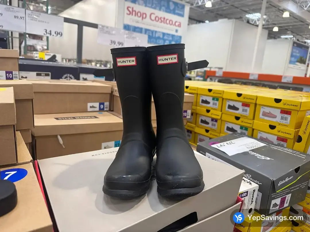 HUNTER ORIGINAL SHORT BOOT LADIES SIZES 6-10 - Costco Canada (ITM 1234740)