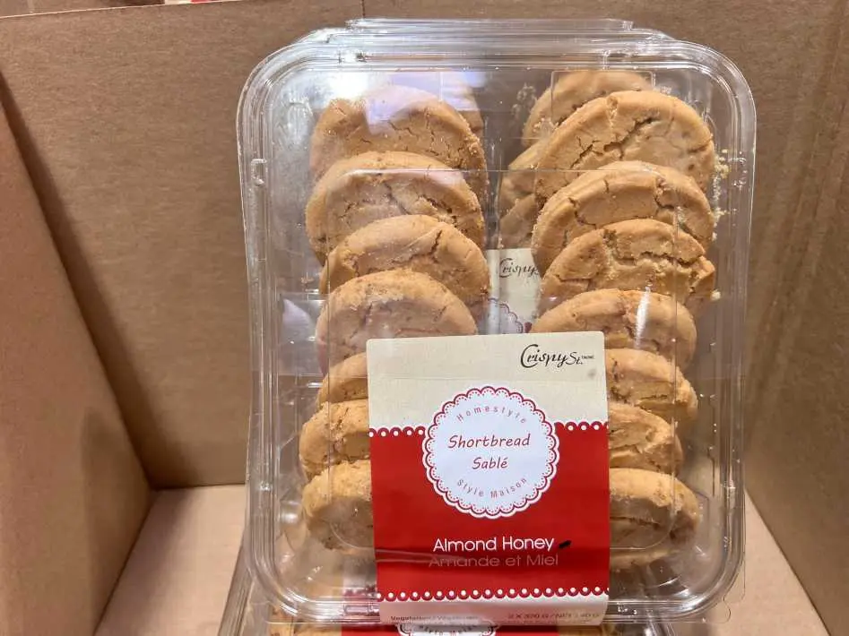 CRISPY JUST BAKED ALMOND HONEY COOKIE 2 x 370 g D10 - Costco Canada (ITM 1229098)