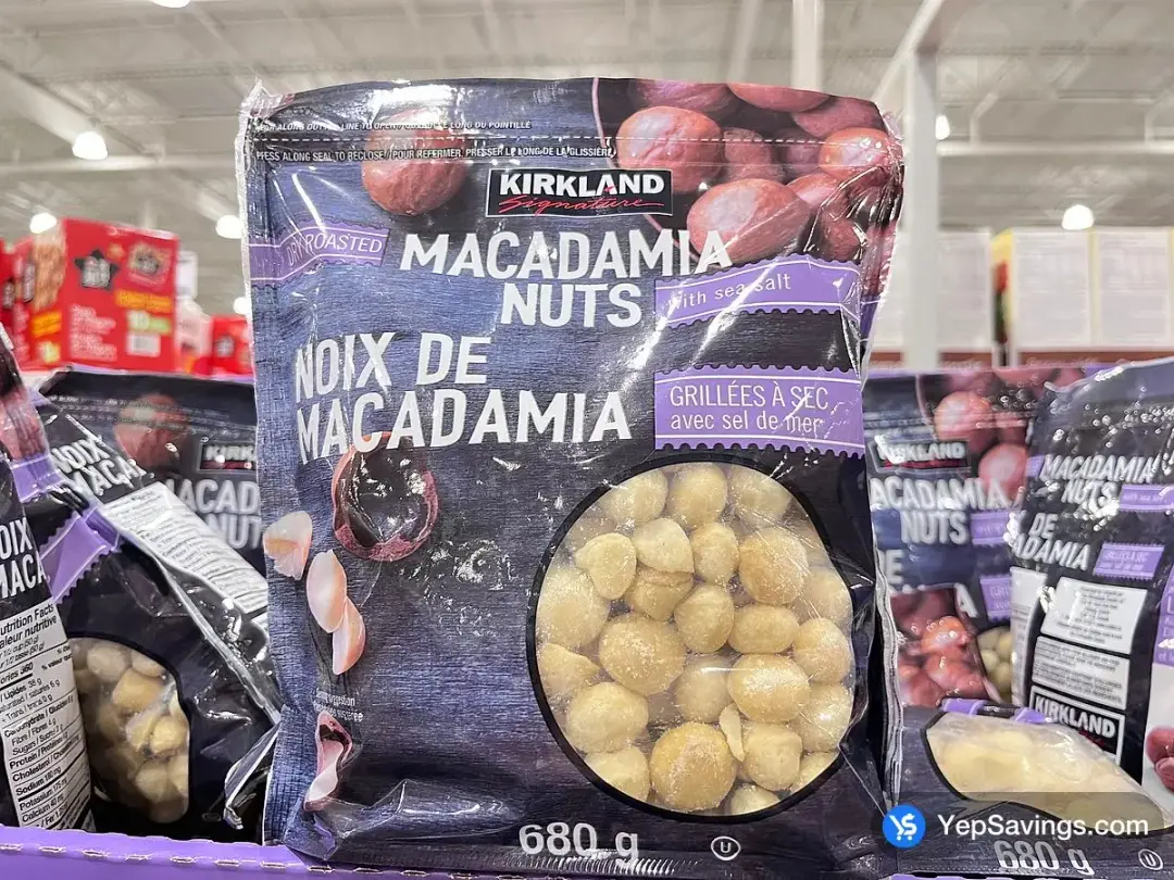 KIRKLAND SIGNATU MACADAMIA NUTS 680 g - Costco Canada (ITM 1195303)