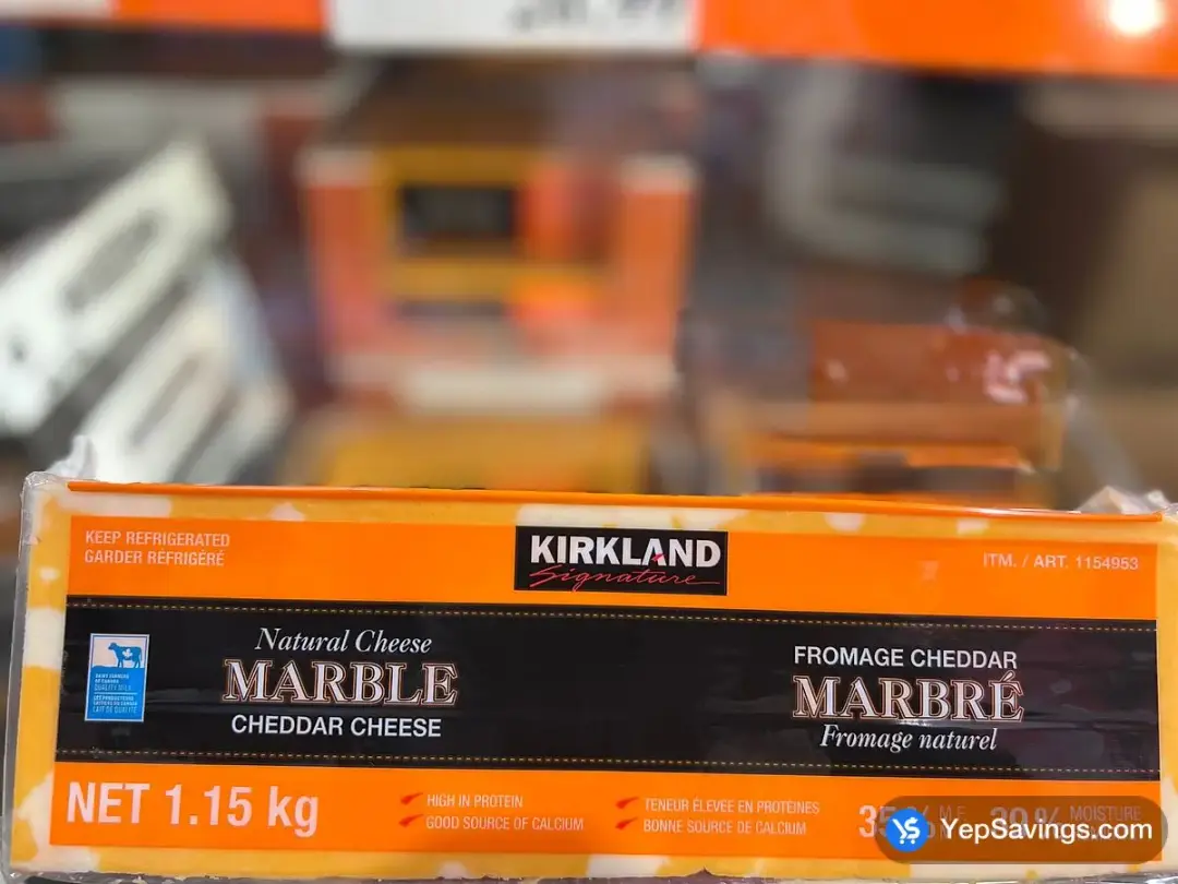KIRKLAND SIGNATURE MARBLE CHEDDAR 1.15 kg - Costco Canada (ITM 1154953)