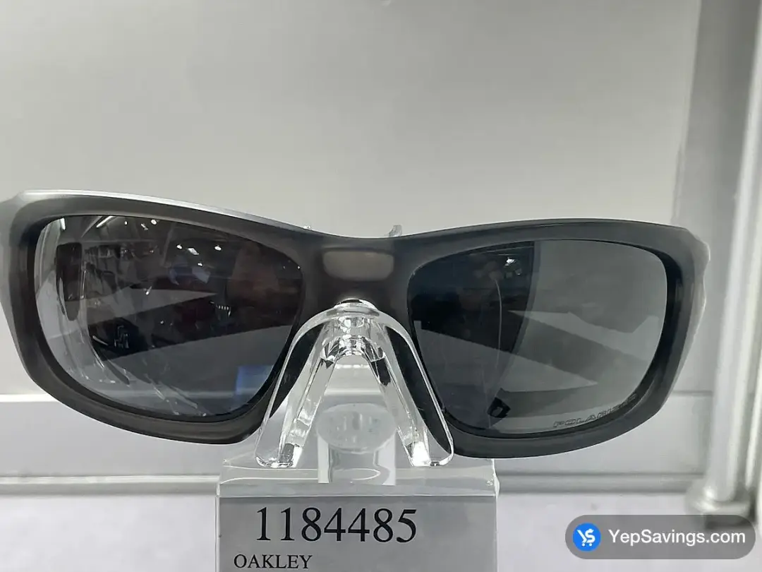 OAKLEY 009236/6 SMZ - Costco Canada (ITM 1184485)