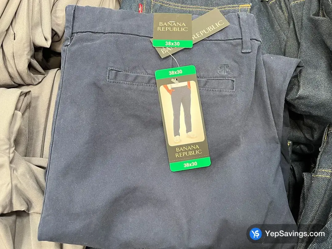 BANANA REPUBLIC CHINO PANT + MENS SIZES 32-40 - Costco Canada (ITM 1746270)