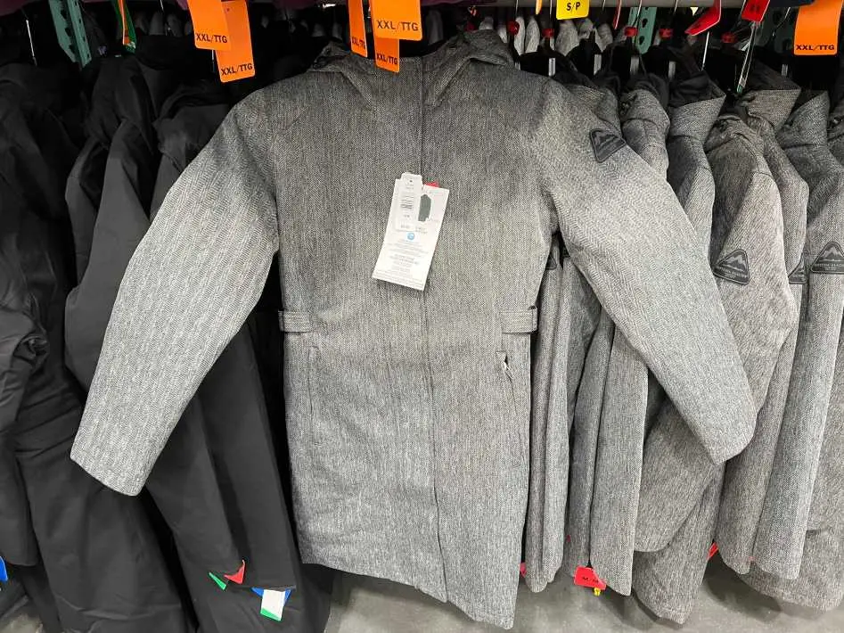 GLACIER BY GOTCHA 3 IN 1 JACKET +LADIES SIZES S-L ONLY - Costco Canada (ITM 1223471)