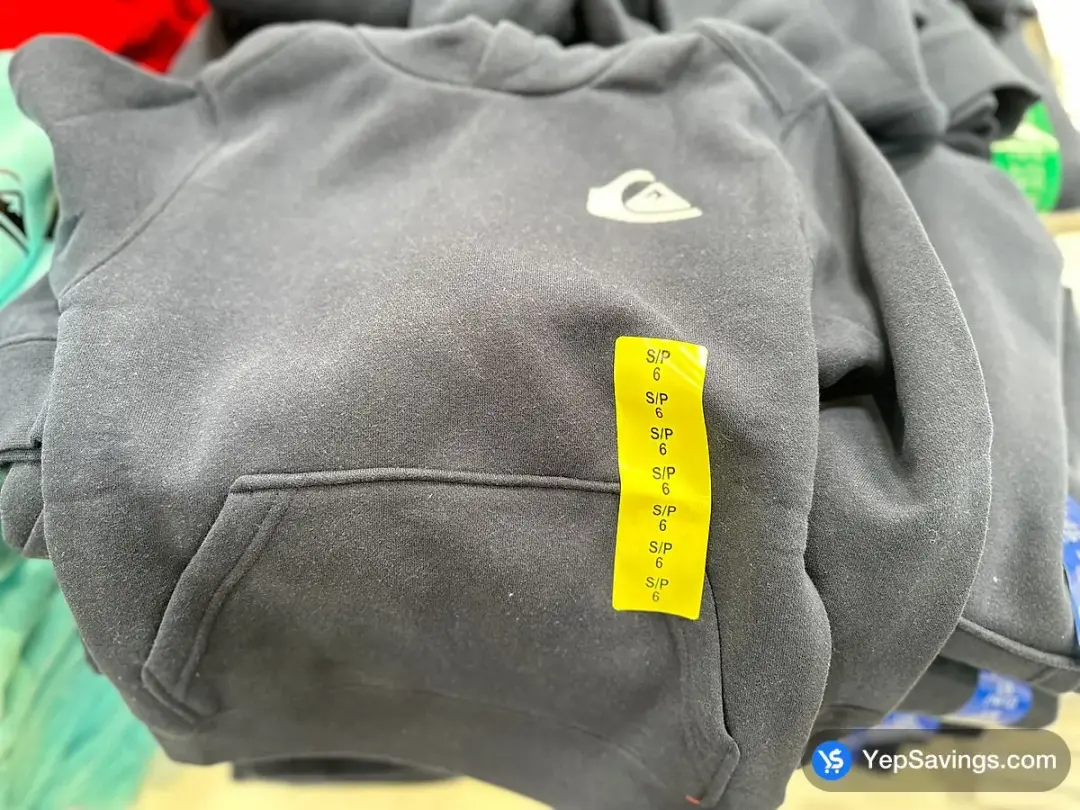 QUIKSILVER HOODIE YOUTH SIZES XL , XXL - Costco Canada (ITM 1207700)