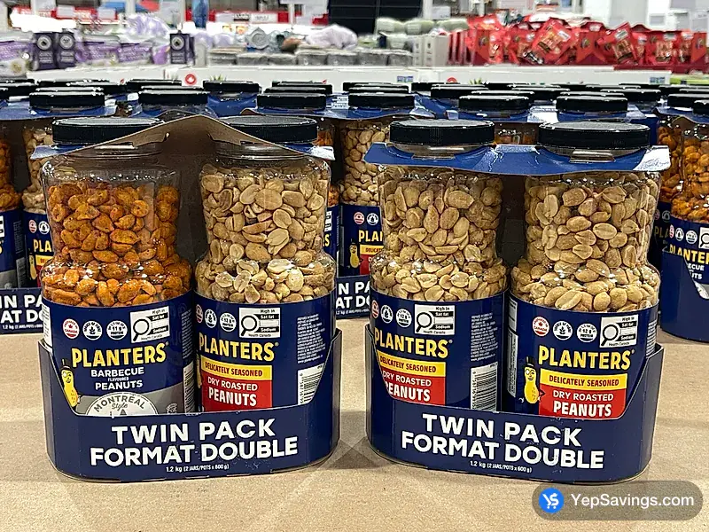 Costco PLANTERS PEANUTS ORIGINAL & MONTREAL 2 x 600 g