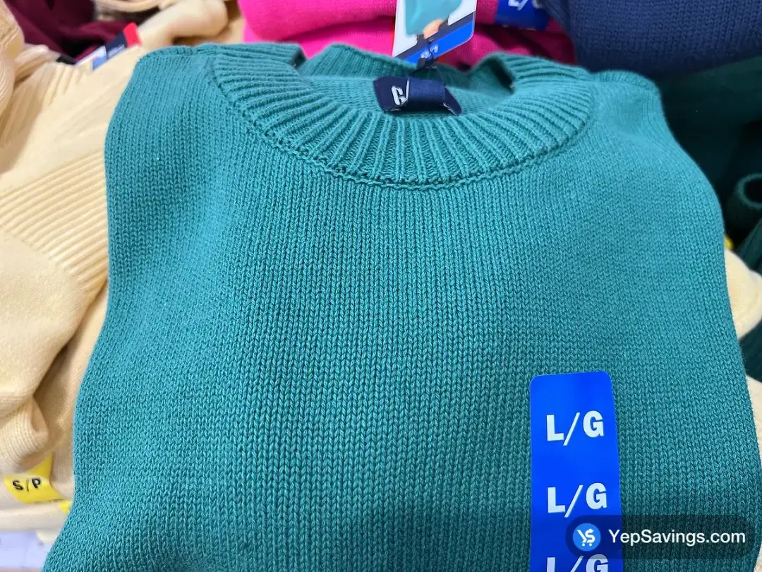 GAP CREWNECK SWEATER + LADIES SIZES S - XXL - Costco Canada (ITM 5181000)
