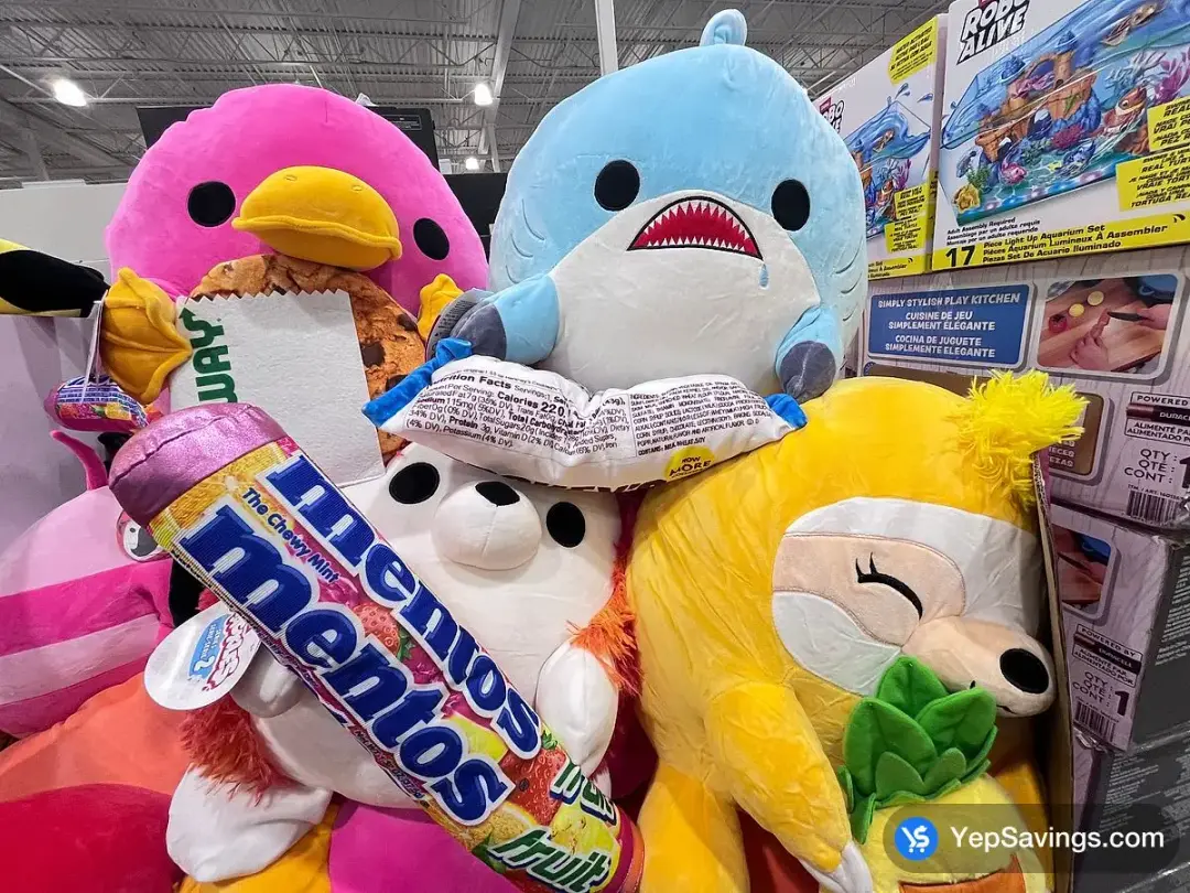 SNACKLES 14 " PLUSH CHRISTMAS ASSORTMENT - Costco Canada (ITM 1785040)