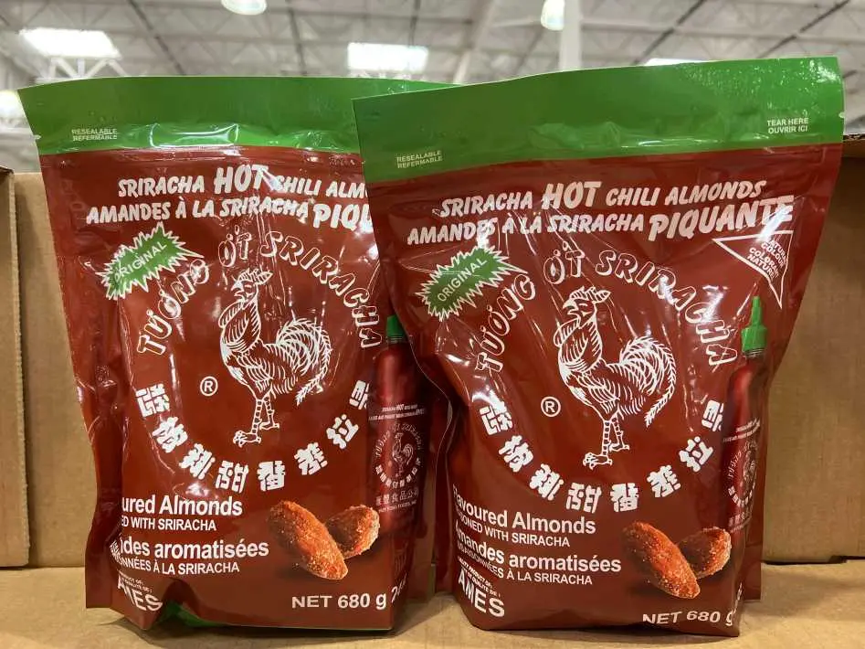 HUYFONG SRIRACHA ALMONDS 680 g - Costco Canada (ITM 1282555)