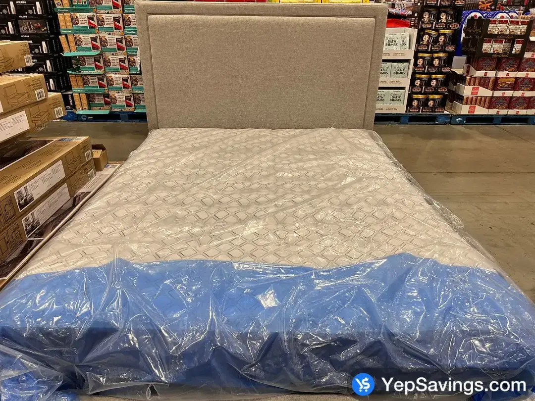 KIRKLAND SIGNATURE QUEEN MATTRESS ONLY BY STEARNS & FOSTER - Costco Canada (ITM 1300150)
