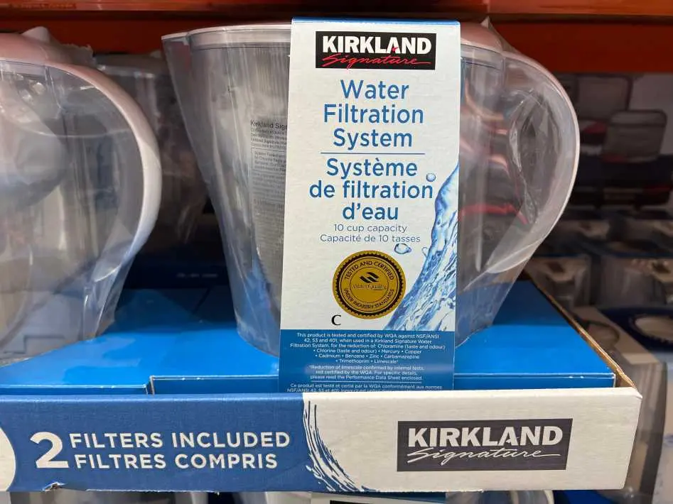 KIRKLAND SIGNATURE WATER FILTRATION PITCHER - Costco Canada (ITM 1304047)