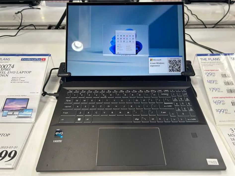 MSI SUMMIT 16 " LAPTOP E16FLIPEVO A13MT - 285CA - Costco Canada (ITM 3114020)