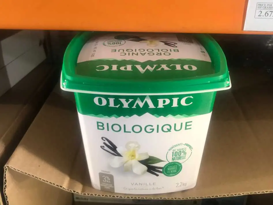 OLYMPIC GRASSFED ORGANIC VANILLA YOGURT 2.2 kg - Costco Canada (ITM 1296948)